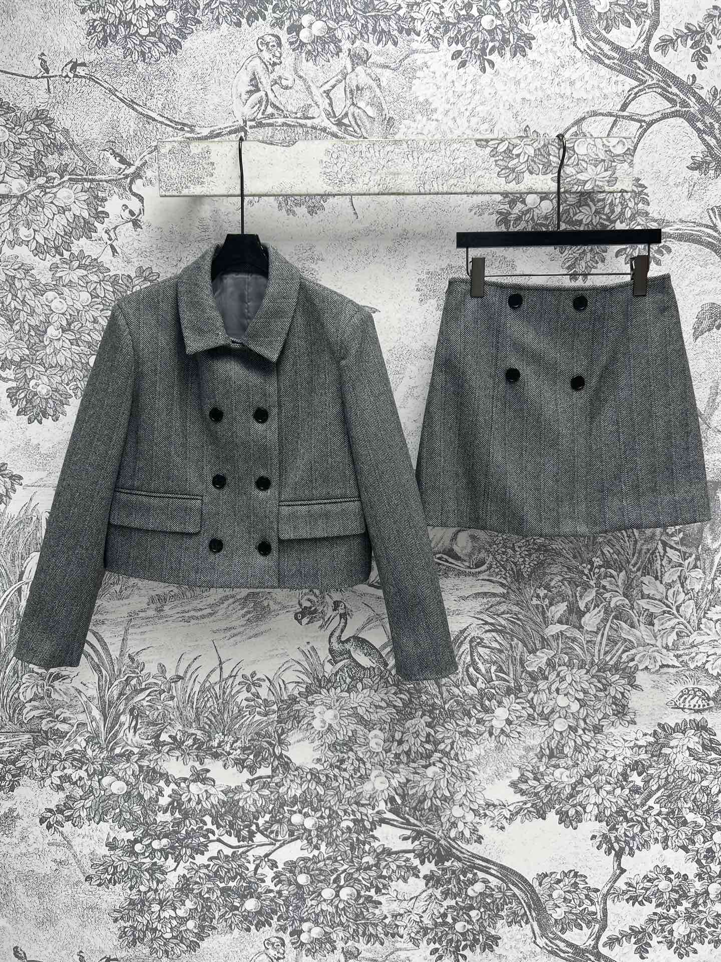 Miu Miu set_Grey